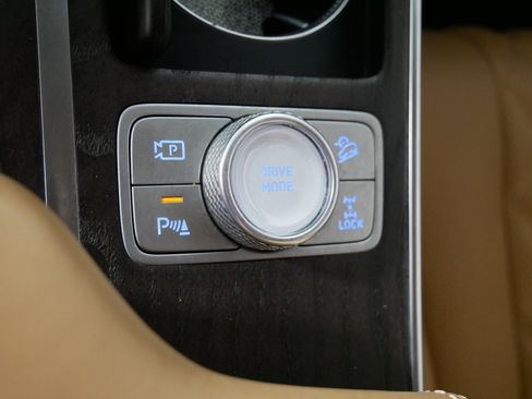 Used 2024 Genesis GV80 3.5T w/ Prestige Package image 31