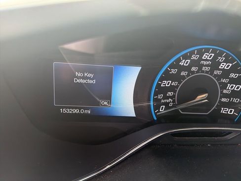 Used 2016 Ford C-MAX SEL w/ Equipment Group 302A image 13