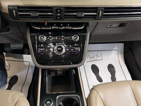 Used 2020 Lincoln Corsair FWD image 20