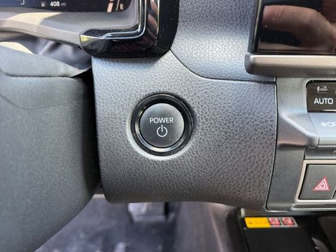 Certified 2025 Toyota Camry LE FWD image 22