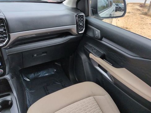 Used 2024 Ford Ranger XLT w/ Technology Package image 21