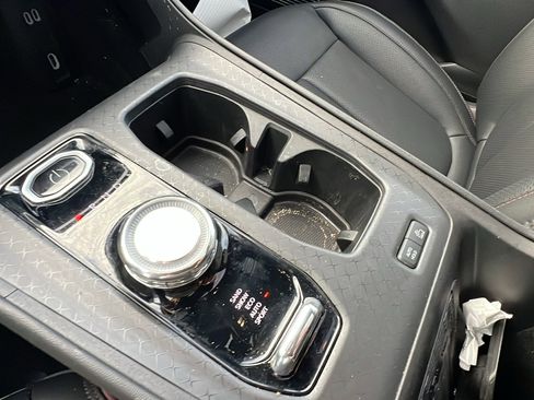 Used 2024 Jeep Wagoneer Launch Edition image 31