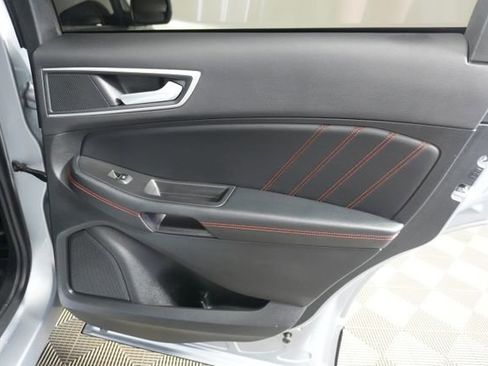 Used 2024 Ford Edge ST-Line AWD/4WD image 30