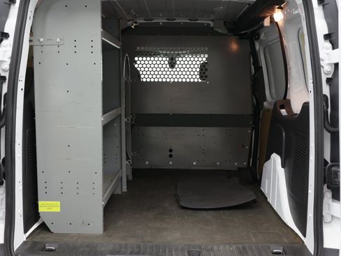 Used 2016 Ford Transit Connect XLT FWD image 27
