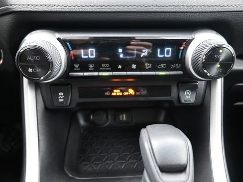 Used 2024 Toyota RAV4 XLE image 8