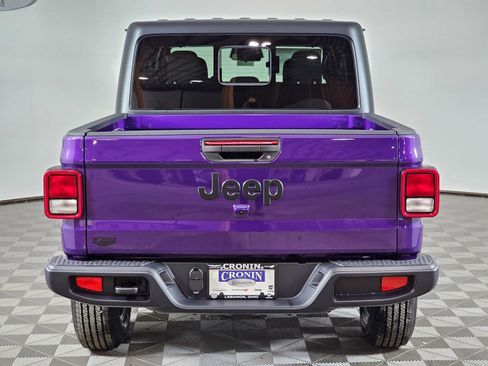New 2026 Jeep Gladiator Sport image 4