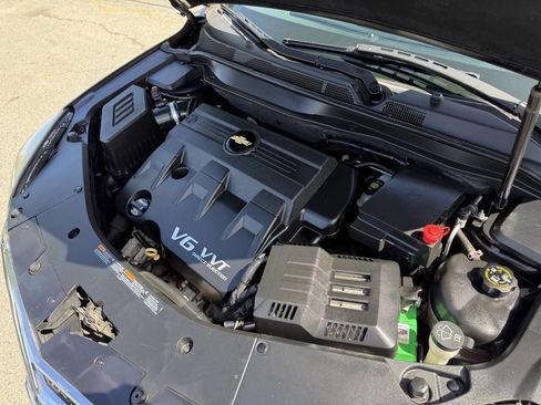 Used 2014 Chevrolet Equinox LTZ image 28