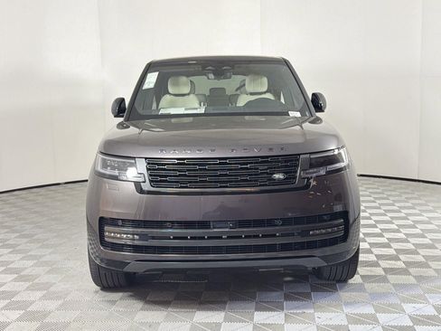 New 2026 Land Rover Range Rover Long Wheelbase SE image 8