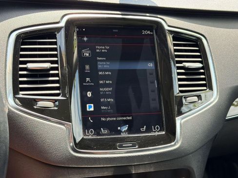 Used 2017 Volvo XC90 T5 Momentum w/ Vision Package FWD image 23