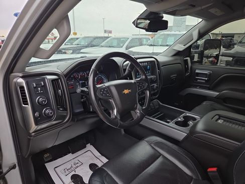 Used 2019 Chevrolet Silverado 2500 LTZ w/ Duramax Plus Package AWD/4WD image 23