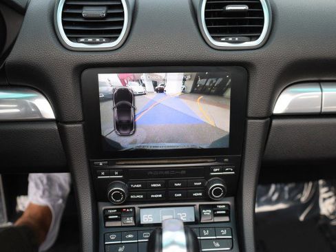 Used 2017 Porsche 718 Boxster S RWD image 35