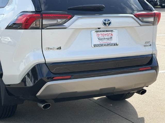 Certified 2023 Toyota RAV4 XSE w/ XSE Grade Weather Package AWD/4WD image 6