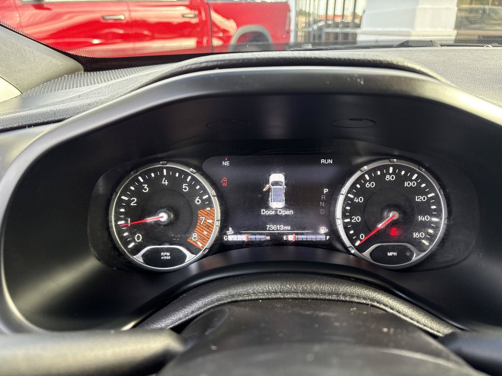 Used 2022 Jeep Renegade Latitude AWD/4WD image 15