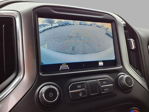 Used 2022 Chevrolet Silverado 1500 LT image 6