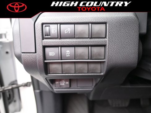 New 2026 Toyota Tacoma SR AWD/4WD image 17