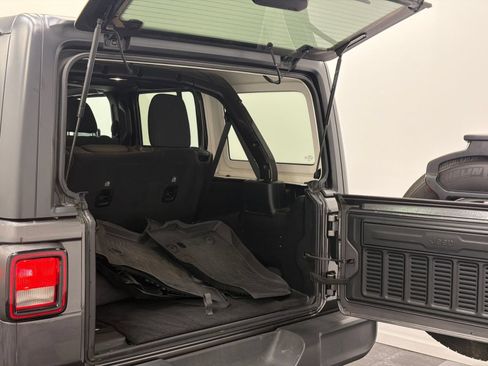 Used 2020 Jeep Wrangler Unlimited Sport S AWD/4WD image 8