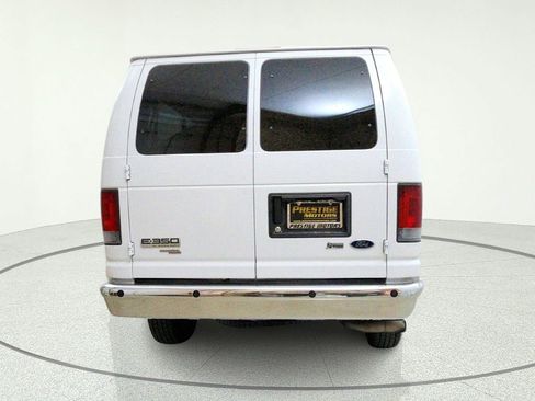 Used 2010 Ford E-350 and Econoline 350 XL RWD image 7