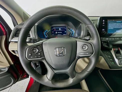 Certified 2024 Honda Odyssey EX image 24