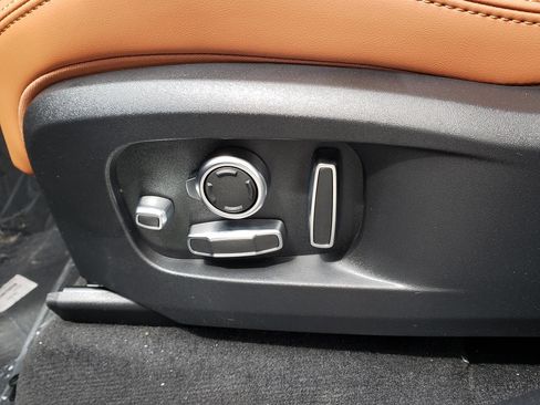 New 2026 Jaguar F-PACE R-Dynamic S AWD/4WD image 19