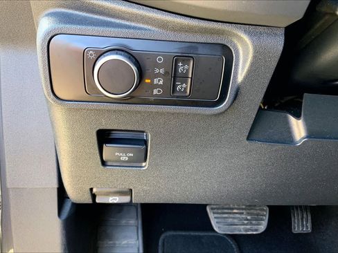 Used 2025 Ford Bronco Big Bend image 32