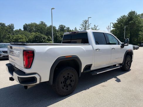 Used 2020 GMC Sierra 2500 Denali w/ Denali Ultimate Package AWD/4WD image 3