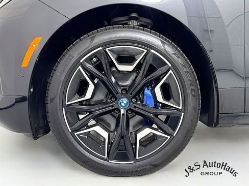 Used 2024 BMW iX xDrive50 w/ Sport Package image 38