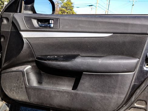 Used 2012 Subaru Outback 2.5i Premium image 34