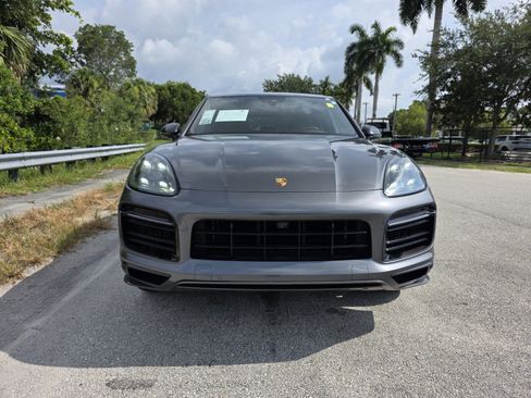 Used 2023 Porsche Cayenne GTS AWD/4WD image 8