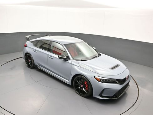 Used 2025 Honda Civic Type R image 35