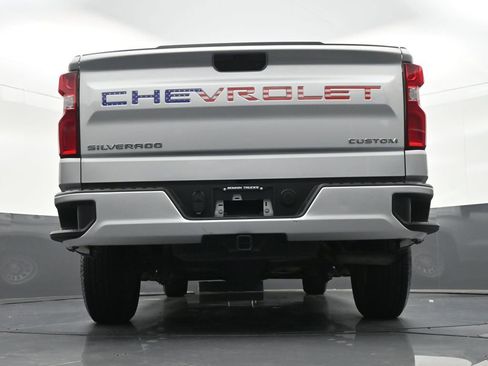 Used 2021 Chevrolet Silverado 1500 Custom RWD image 30