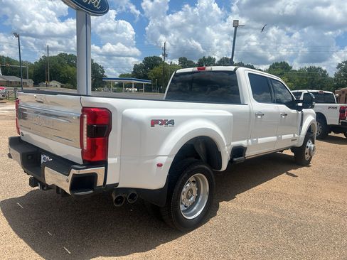 Used 2026 Ford F450 King Ranch w/ Chrome Package AWD/4WD image 4