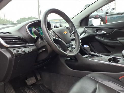 Used 2018 Chevrolet Volt Premier w/ Driver Confidence Package image 16