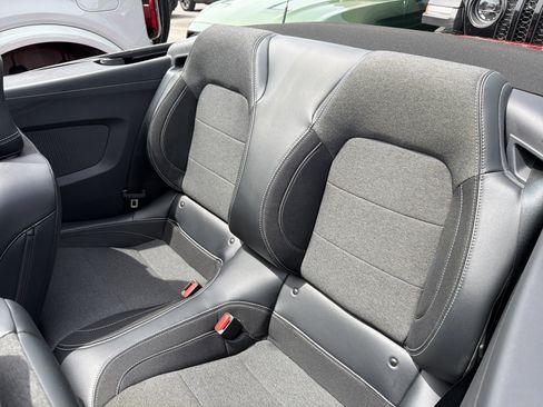 Used 2024 Ford Mustang Convertible RWD image 25