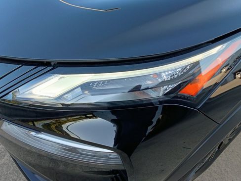 Used 2023 Nissan Rogue SV w/ SV Premium B Package FWD image 24