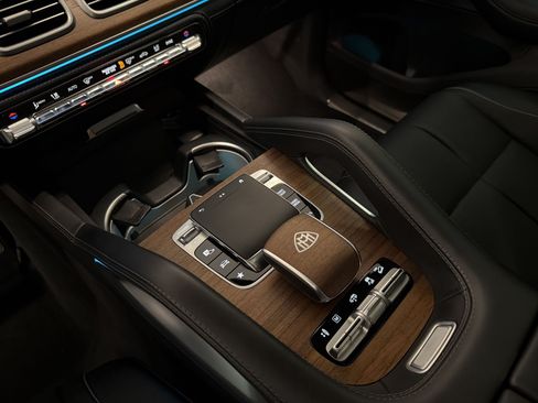 Certified 2023 Mercedes-Benz Maybach GLS 600 4MATIC image 18
