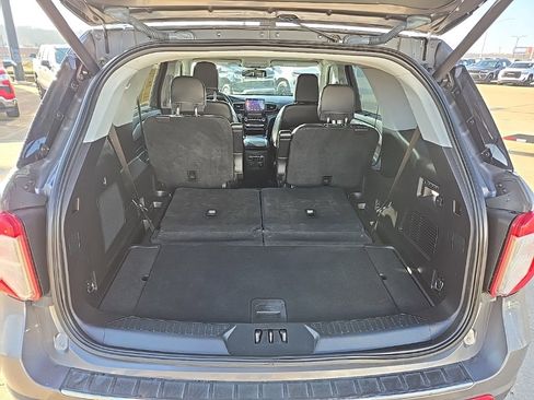 Used 2021 Ford Explorer Limited w/ Equipment Group 301A image 39
