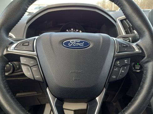 Used 2024 Ford Edge SEL AWD/4WD image 19