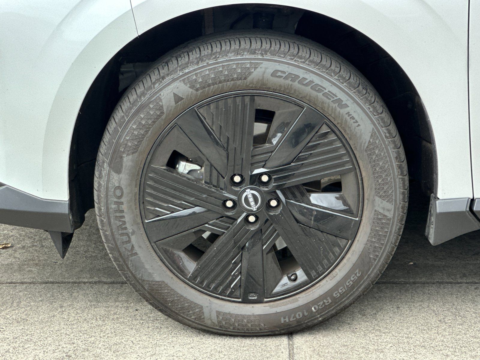 Used 2025 Nissan Murano SV AWD/4WD image 23