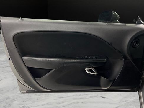 Used 2019 Dodge Challenger SXT RWD image 32