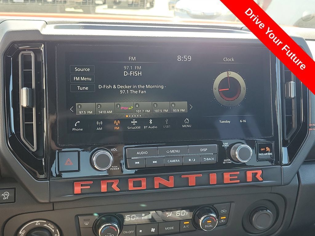 Used 2025 Nissan Frontier PRO-4X w/ Tow Package AWD/4WD image 12