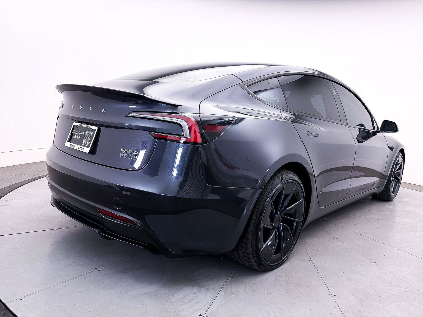 Used 2024 Tesla Model 3 Performance AWD/4WD image 16