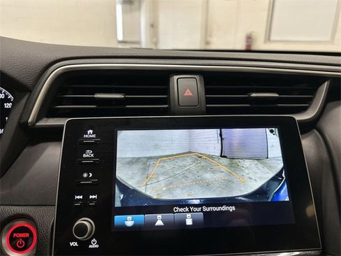 Used 2020 Honda Insight Touring image 32