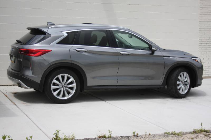 Used 2019 INFINITI QX50 Essential w/ Premium Heat Package AWD/4WD image 7