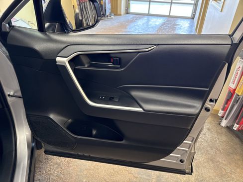 Used 2024 Toyota RAV4 LE image 13