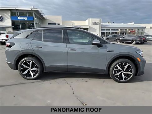 New 2026 Volkswagen ID.4 Pro S image 2