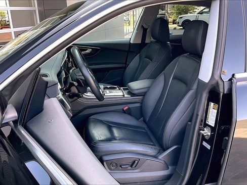 Used 2023 Audi Q8 Premium Plus w/ Premium Plus Package AWD/4WD image 25