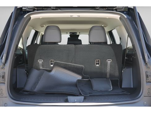 Certified 2024 Hyundai Santa Fe XRT AWD/4WD image 12