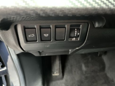 Used 2024 Subaru Ascent Premium w/ Convenience Package image 19