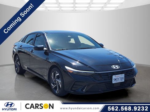 Used 2024 Hyundai Elantra Limited FWD image 1