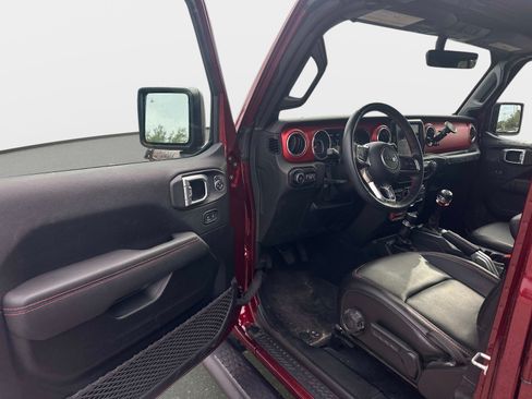 Used 2021 Jeep Wrangler Unlimited Rubicon AWD/4WD image 11